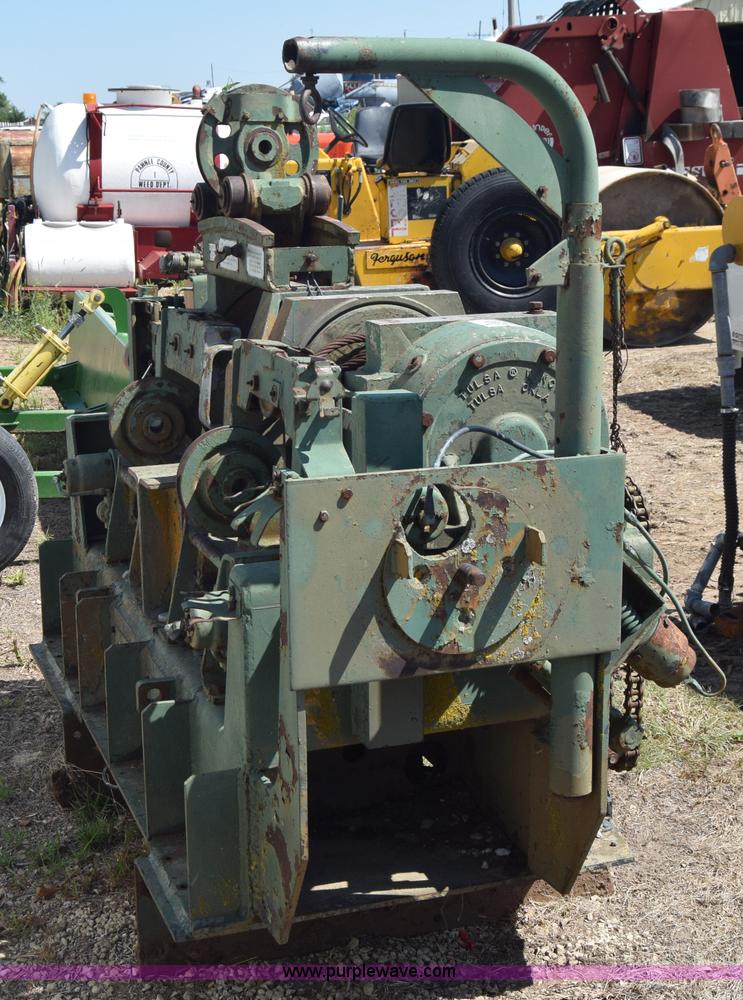 image for item J7960 Tulsa military winch
