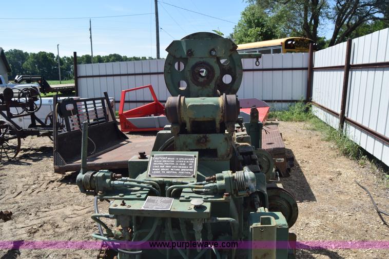image for item J7960 Tulsa military winch