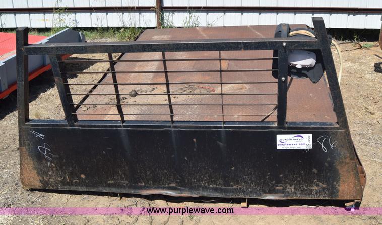 image for item J7962 Flatbed truck bed