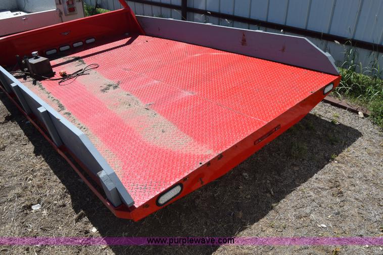 image for item J7965 Flatbed truck bed