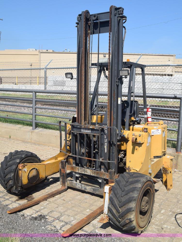 image for item J7998 Noble TM20 forklift