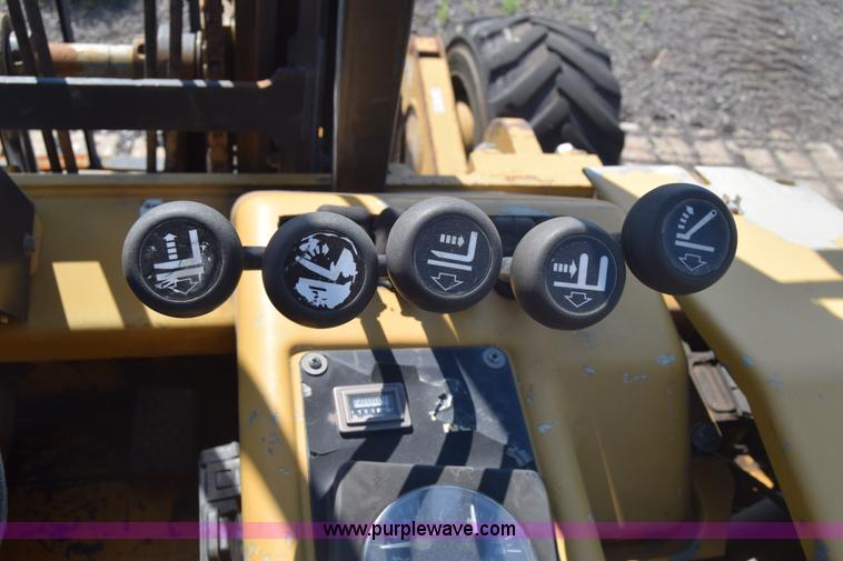 image for item J7998 Noble TM20 forklift