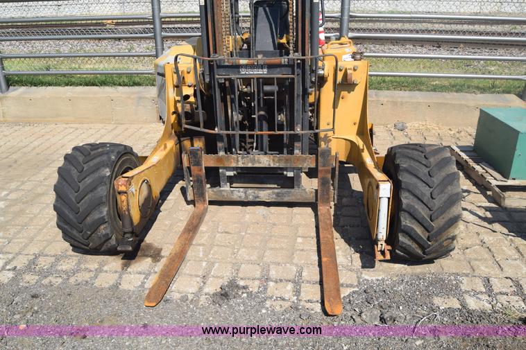 image for item J7998 Noble TM20 forklift