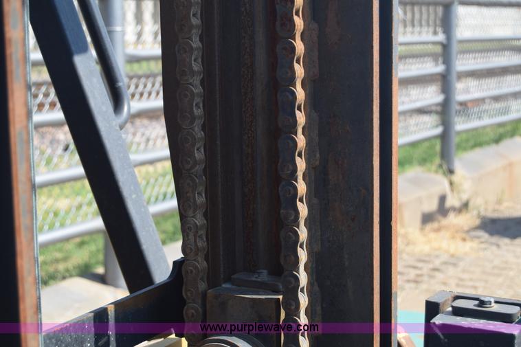 image for item J7998 Noble TM20 forklift