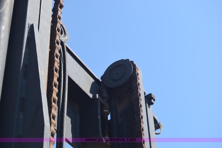 image for item J7998 Noble TM20 forklift