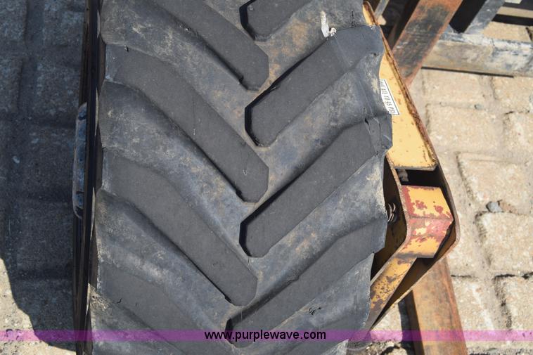 image for item J7998 Noble TM20 forklift