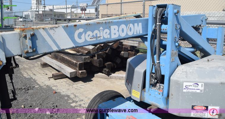 image for item J8000 Genie 30/20HD boom lift