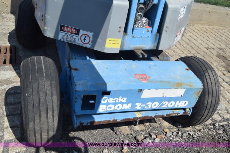 image for item J8000 Genie 30/20HD boom lift