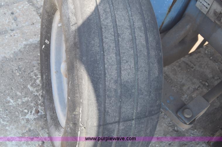 image for item J8000 Genie 30/20HD boom lift