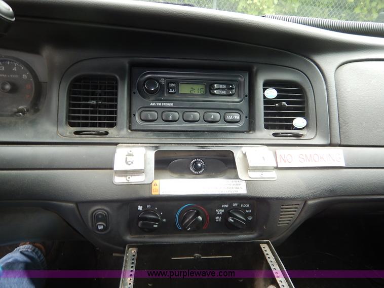 image for item K1539 2007 Ford Crown Victoria Police Interceptor