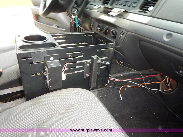 image for item K1539 2007 Ford Crown Victoria Police Interceptor