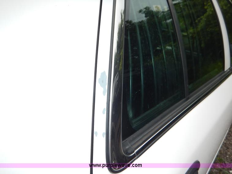 image for item K1539 2007 Ford Crown Victoria Police Interceptor