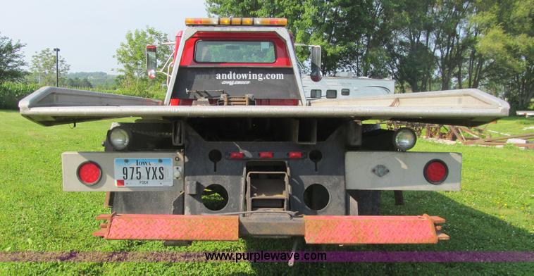 image for item K5735 1992 International 4600 rollback truck