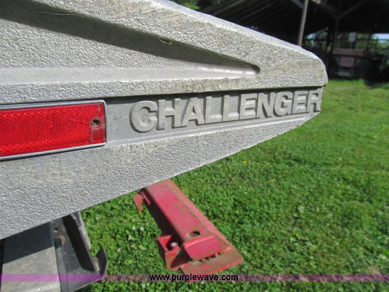 image for item K5735 1992 International 4600 rollback truck