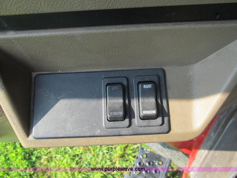 image for item K5735 1992 International 4600 rollback truck