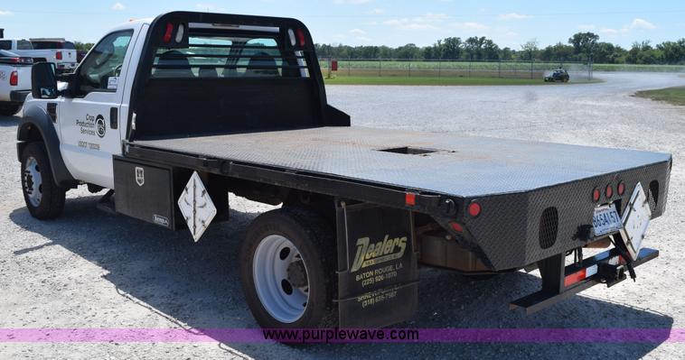 image for item K6124 2009 Ford F450 Super Duty flatbed truck
