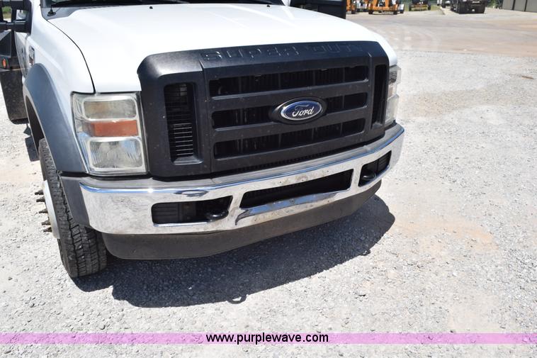 image for item K6124 2009 Ford F450 Super Duty flatbed truck