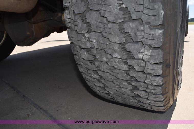 image for item K6125 2012 Ford F150 SuperCrew pickup truck