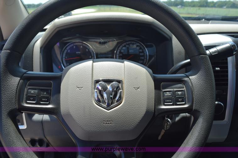 image for item K6126 2012 Dodge Ram 2500 Crew Cab pickup truck