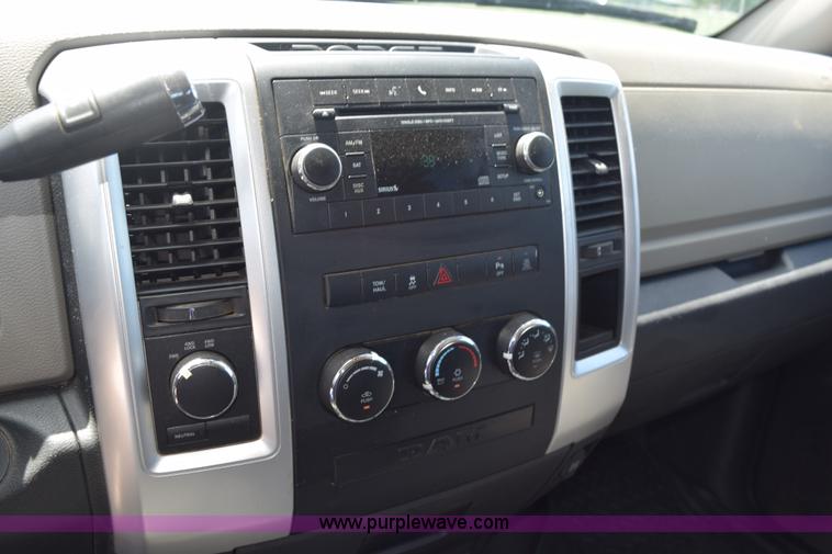 image for item K6126 2012 Dodge Ram 2500 Crew Cab pickup truck