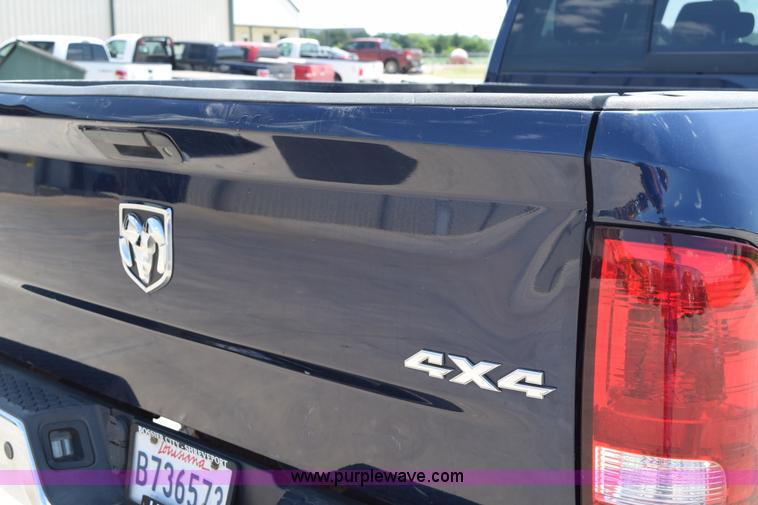 image for item K6126 2012 Dodge Ram 2500 Crew Cab pickup truck