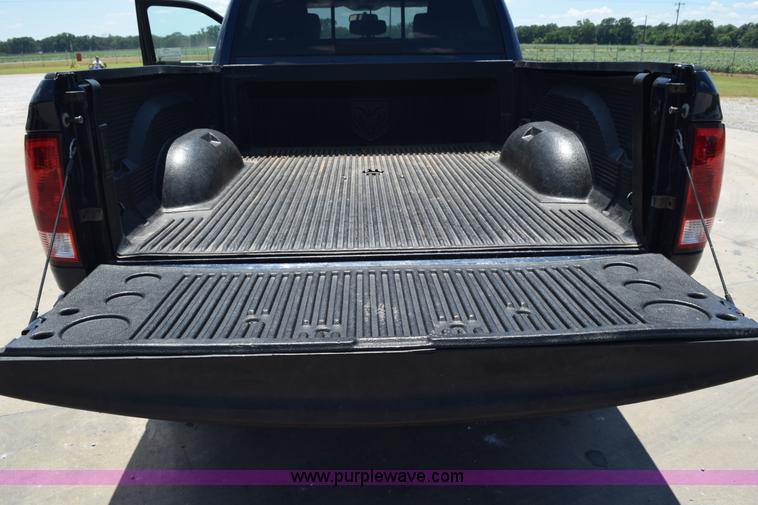 image for item K6126 2012 Dodge Ram 2500 Crew Cab pickup truck