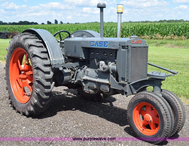 image for item K6162 Case CC tractor