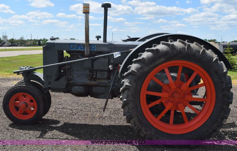 image for item K6162 Case CC tractor