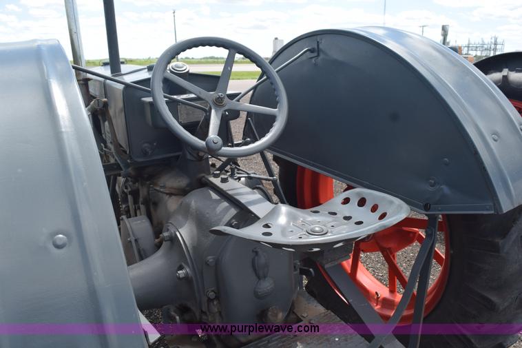 image for item K6162 Case CC tractor