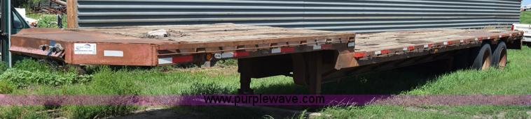 image for item K6165 1961 Trailmobile drop deck trailer