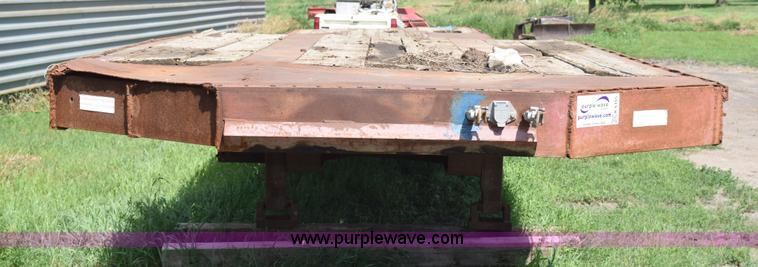 image for item K6165 1961 Trailmobile drop deck trailer