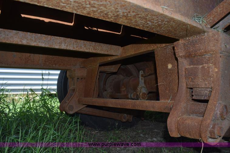 image for item K6165 1961 Trailmobile drop deck trailer