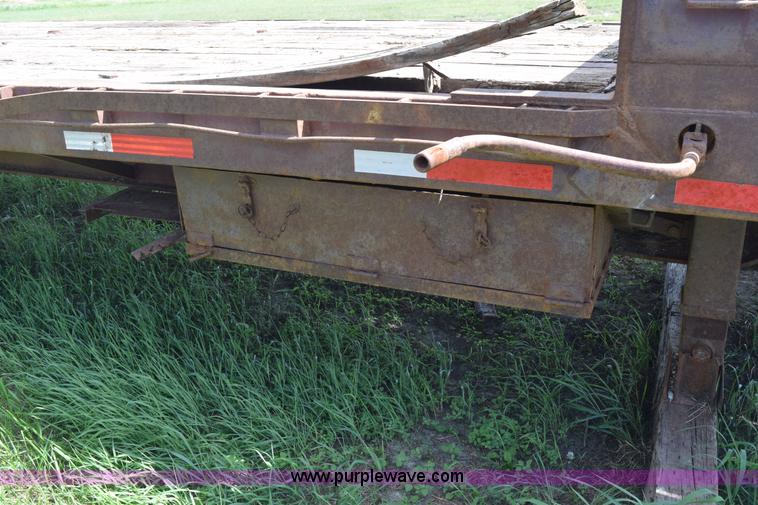 image for item K6165 1961 Trailmobile drop deck trailer