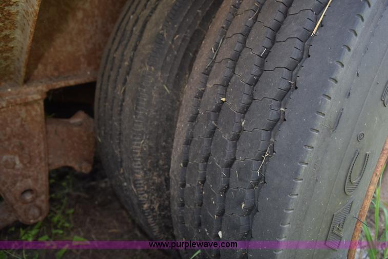 image for item K6165 1961 Trailmobile drop deck trailer