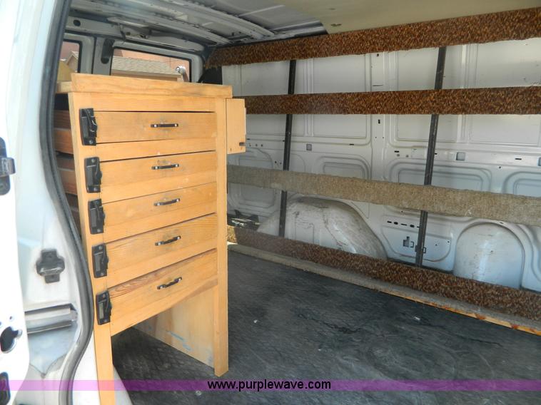 image for item K8109 2004 Chevrolet Astro Cargo van