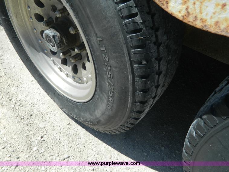 image for item K8118 2000 shop built enclosed cargo trailer