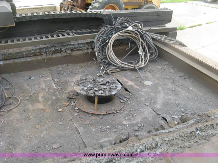 image for item K8698 Industrial gantry-style plasma cutting system