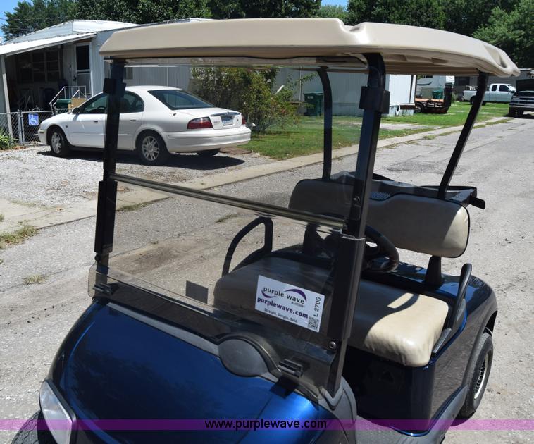image for item L2706 Ez-go golf cart