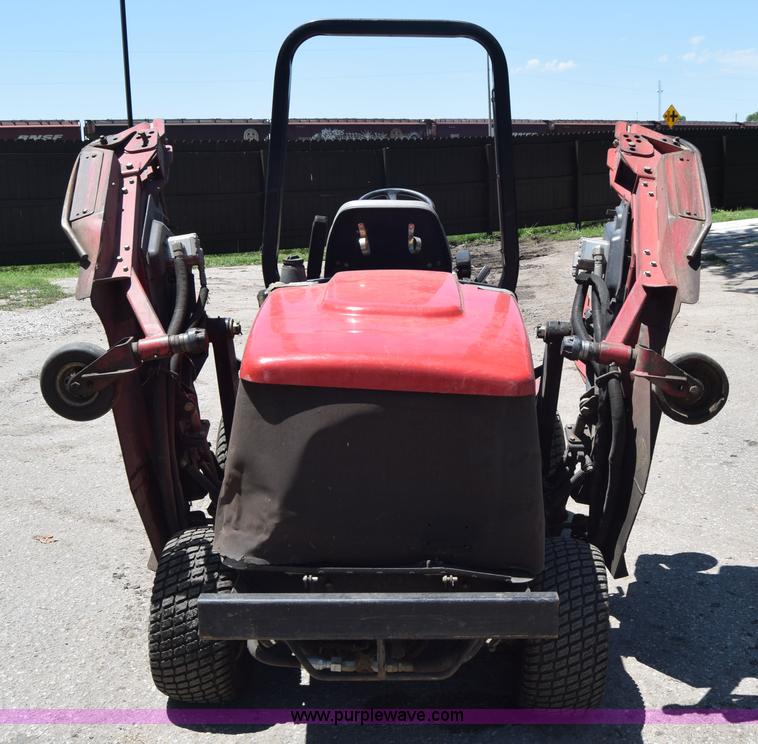 image for item L2707 Toro Groundmaster 4000D lawn mower