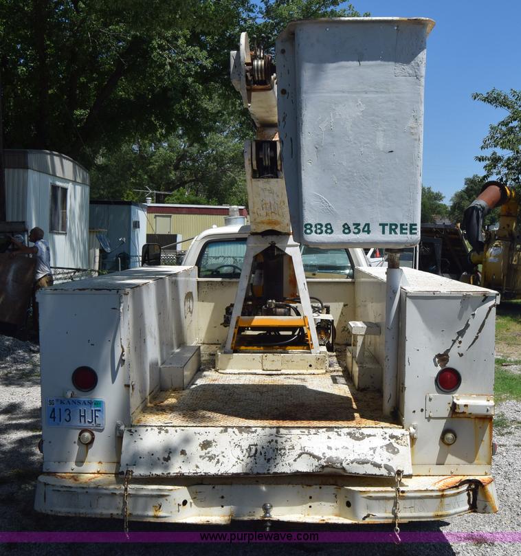 image for item L2715 1980 Dodge D40 bucket truck