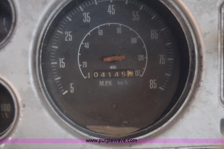 image for item L2715 1980 Dodge D40 bucket truck