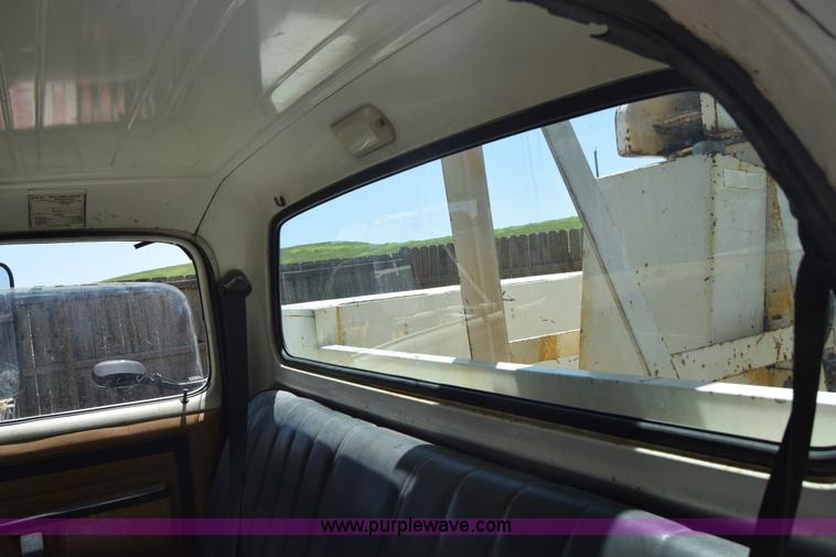 image for item L2715 1980 Dodge D40 bucket truck