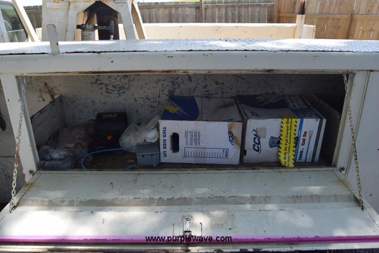 image for item L2715 1980 Dodge D40 bucket truck