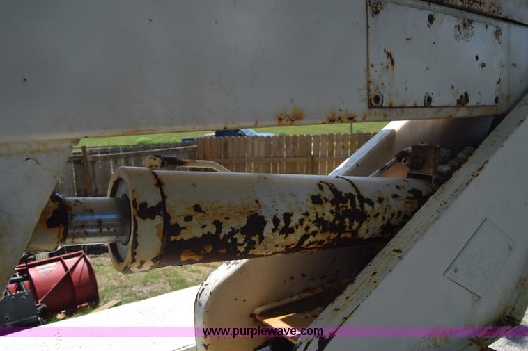 image for item L2715 1980 Dodge D40 bucket truck