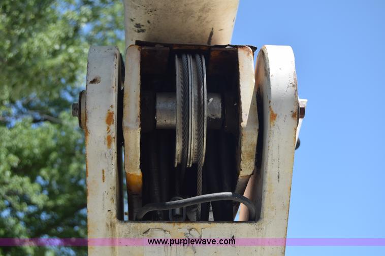 image for item L2715 1980 Dodge D40 bucket truck