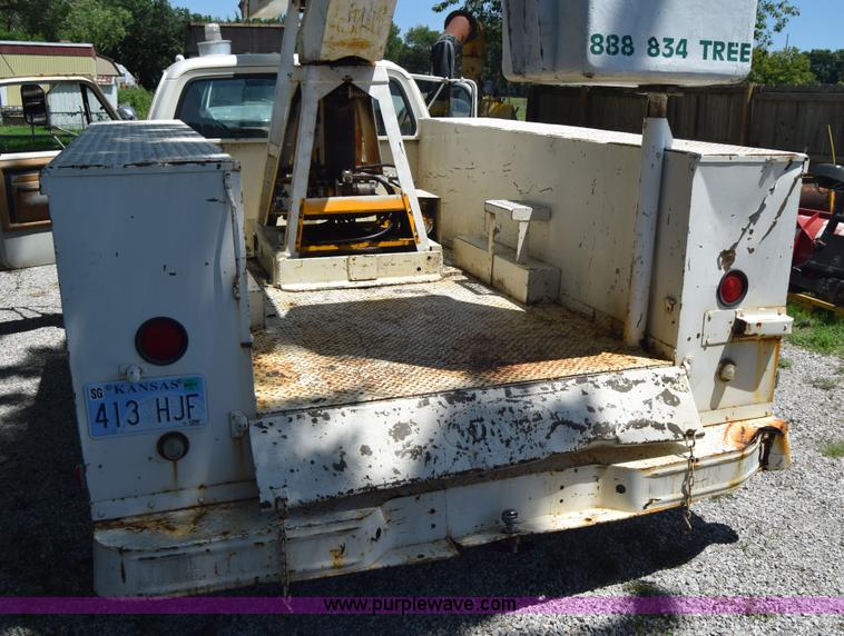 image for item L2715 1980 Dodge D40 bucket truck