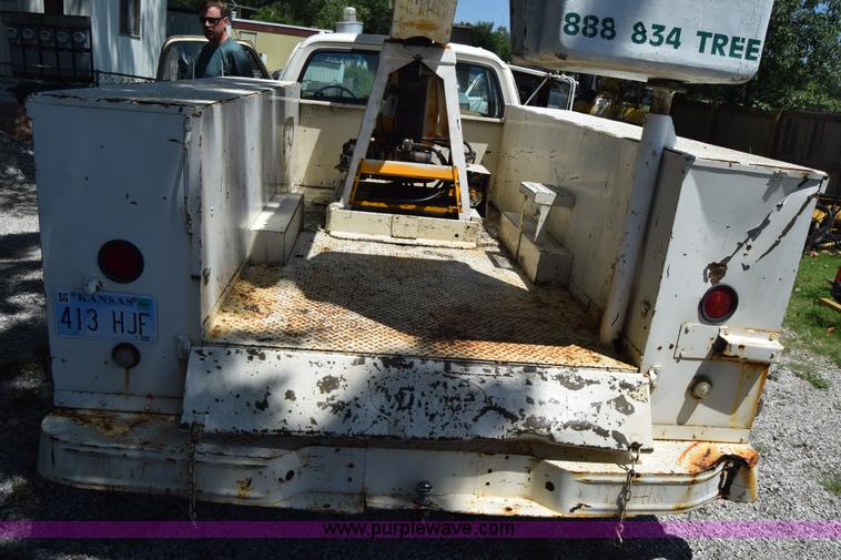 image for item L2715 1980 Dodge D40 bucket truck