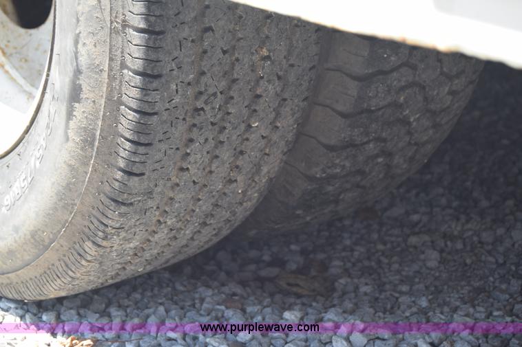 image for item L2715 1980 Dodge D40 bucket truck