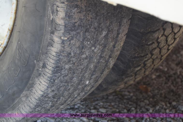 image for item L2715 1980 Dodge D40 bucket truck