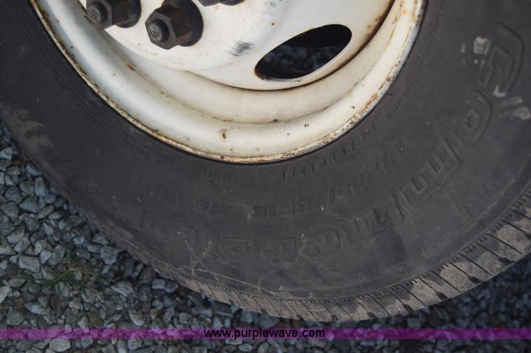 image for item L2715 1980 Dodge D40 bucket truck